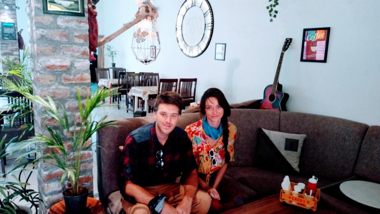 Rangbaari Stays & Cafe จ๊อดปูร์ ภายนอก รูปภาพ