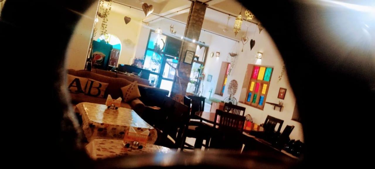 Rangbaari Stays & Cafe จ๊อดปูร์ ภายนอก รูปภาพ